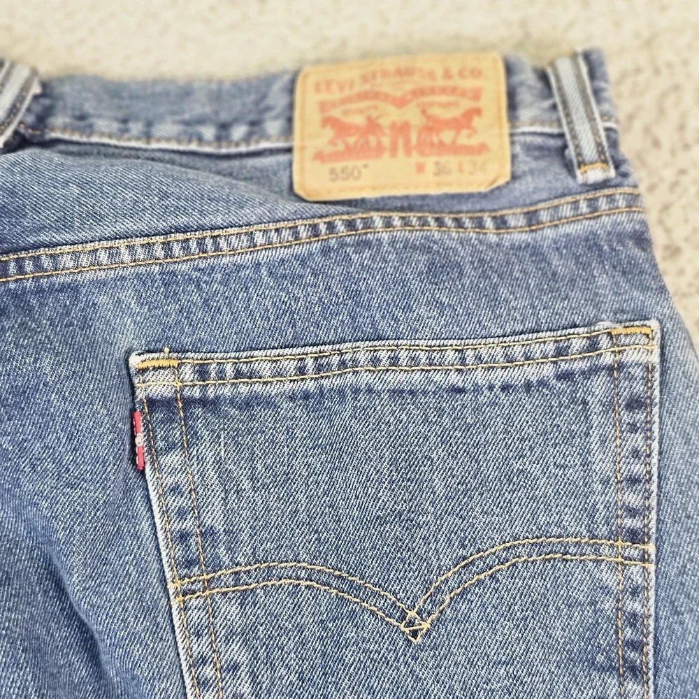 Levis 550 Jeans Mens 36x34 Blue‎ Relaxed Fit Tapered Denim Casual Pants